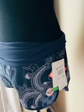 NWT Roxy Endless Summer Board Shorts Small